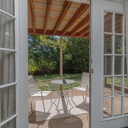Dual-Family Retreat Sunlit Haven Villa Columbus Bagian luar foto
