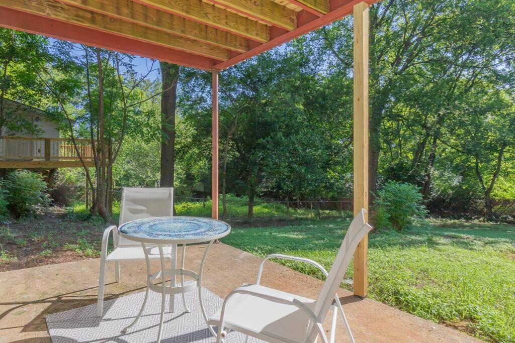 Dual-Family Retreat Sunlit Haven Villa Columbus Bagian luar foto