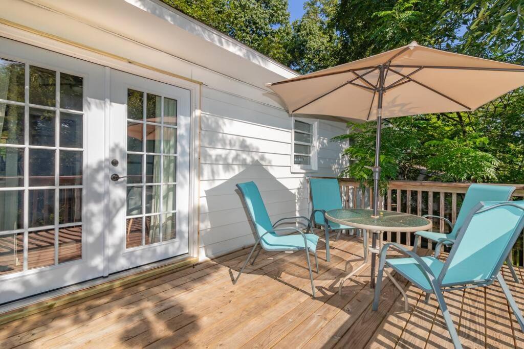 Dual-Family Retreat Sunlit Haven Villa Columbus Bagian luar foto